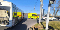 В аварии с автобусом на дамбе в Загородном есть пострадавшие - Zebra-TV.Ru