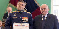 Сергей Ситников начал еженедельное совещание с награждения - Газета Нейские вести