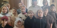 В воскресной школе при храме великомученика Георгия Победоносца г. Глазова проведено очередное занятие - Глазовская Епархия