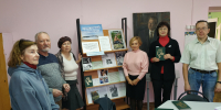 Участники литературного клуба на встрече. - 168.Ru