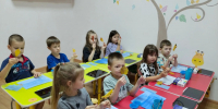 В МБДОУ №31 «Золотая рыбка» в уютной и яркой студии дополнительного образования «Радуга красок» каждый дошкольник становится настоящим творцом!. - Администрация г. Клинцы
