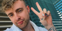 «Глумление над погибшими»: клип Егора Крида «Милый ублюдок» вызвал международный скандал — в Новосибирске требуют отменить концерт - Сиб.фм