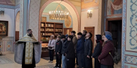 Девятиклассники Рощинского центра образования посетили Никольский храм - Выборгская Епархия