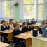 Под руководством участницы "Женского движения Единой России" Духовницкого района второклассники создали кормушки для птиц - Комсомольская правда
