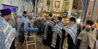 Священники Ачинского благочиния отслужили молебен с акафистом пред чудотворным образом Пресвятой Богородицы из села Коробейниково 1 - Ачинское благочиние
