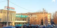 Первую новогоднюю елку установили в Ижевске - Комсомольская Правда