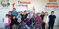 Учимся ездить безопасно: активисты “Движения Первых” отработали ПДД на занятии с ЮИД - Иссинский район