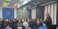 161 год на страже порядка и справедливости: в Красноярске судебные приставы рассказали студентам о службе и провели исторический диктант - УФССП России