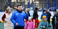 В Шексне торжественно открыли «умную» спортивную площадку по Народной программе «Единой России» - Единая Россия