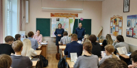 Брянские школьники узнали о льготах и гарантиях сотрудников УФСИН - БрянскToday.Ru