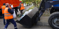 В Брянске строительных компаний и волонтеры устраняют последствия атаки беспилотника на дома - Красногорская Жизнь
