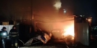 В Астрахани за ночь сгорели дом и гараж с автомобилем - Bloknot-Astrakhan.Ru
