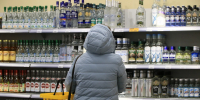14 дел о хищении водки завели на жительницу Барнаула - Комсомольская Правда
