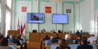 Омский горсовет рассмотрел вопросы от платных парковок и бюджета до инициативных проектов граждан - Городской Совет