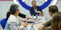 Личный приём граждан в штабе общественной поддержки «Единой России» провёл председатель областного парламента Александр Ведерников - Единая Россия