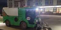 Компактные тротуарные машины работали в ночную смену. - Городской округ Иваново