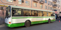 В Тамбове пассажирка автобуса попала в больницу после падения в салоне - OnlineTambov.Ru
