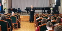 Духовник Орловской православной гимназии во имя священномученика Иоанна Кукши протоиерей Николай Евдокимов встретился со студентами музыкального колледжа, 28 октября 2026 года - Орловская и Ливенская епархия