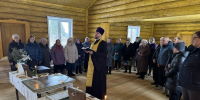 Отец благочинный посетил строящийся в Новой Еловке храм 1 - Ачинское благочиние
