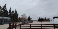 В центре Красноярска начали готовить каток на Стрелке - Комсомольская Правда