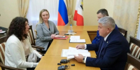 Губернатор Александр Дронов провёл личный приём граждан по поручению Президента России - Новгородское областное телевидение