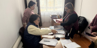 Белекмаа Мунге ознакомилась с работой образовательных учреждений в селах Ээрбек и Черби - Верховный Хурал (парламент) Республики Тыва