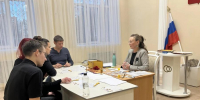 Семейные пары Калининского района освоили навыки бесконфликтного общения на тренинге в отделе ЗАГС - Администрация Калининского района