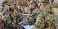 В кинологическом центре Уральского округа Росгвардии чествовали увольняемых в запас военнослужащих по призыву - Росгвардия