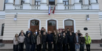 Поздновательная поездка состоялась для   Комаричским учеников - Пламя Труда
