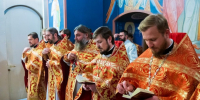 Настоятель Свято-Троицкого собора принял участие в архиерейском богослужении в Свято-Никольском мужском монастыре Саратова - Свято-Троицкий собор