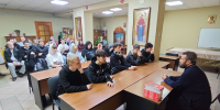 В Свято-Тихоновском храме прошел цикл встреч духовенства со студентами техникума торговли и питания - Костромская епархия
