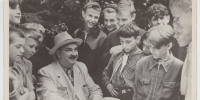 В.В. Бианки с детьми в Дубулты. 1955. - Культура Петербурга