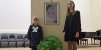 Юные пианистки из Сосновоборска покорили сцену краевой творческой школы «Тулуницы» - Газета Рабочий