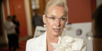 В Новосибирске Терешкова высказалась о недопустимости воспринимать женщину как «рожалку» - Сиб.фм