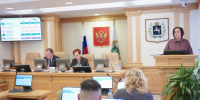 Проект областного бюджета на 2027–2029 годы перед первым чтением рассматривают на заседаниях комитетов думы - Законодательная Дума