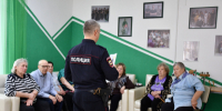 Полицейские Чапаевска предупредили пенсионеров о способах защиты от мошенников - ГУ МВД Самарской области