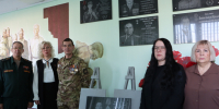 Во Владимире открыли мемориальную доску участнику СВО Вячеславу Шлякову - Город Владимир