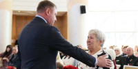Александр Шуваев передал 31 госнаграду белгородским семьям погибших героев - Сетевое издание Победа 31