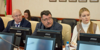 Парламенты Калужской области и Луганской Народной Республики обменялись опытом работы по укреплению межнационального единства - Законодательное Собрание