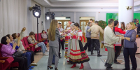 Ансамбль "Радостея" обучит юных южносахалинцев народным песням и играм - SakhalinMedia.Ru
