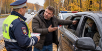Кто обязан платить штраф за непристёгнутых задних пассажиров в 2026 году: в ГАИ дали разъяснения водителям - Progorod33.Ru