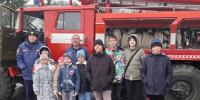 Школьники познакомились с профессией пожарного - Агентство по делам гражданской обороны, защиты от чрезвычайных ситуаций и пожарной безопасности