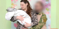 «У него контузия после СВО»: избитая в подъезде новосибирского ЖК молодая мать рассказала об агрессии мужа - Precedent.TV