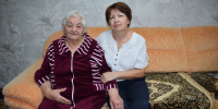А живу я, как в раю, за что родных благодарю - Народное слово