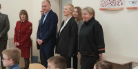 В рамках общественного контроля Дмитрий Мавлютов посетил школу №137 - Барнаульская городская Дума