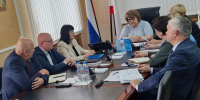 Елена Романовская провела заседание комиссии по поддержке участников СВО и членов их семей - Минтруд Республики Крым