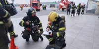 В крупном ТЦ в Кудрово тушили пожар от обломков БПЛА - такая легенда учений - 47 новостей