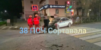 автомобиль на месте ДТП - Петрозаводск говорит