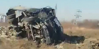 Груда металла осталась от грузовика в ДТП на дороге в районе Тавричанки - ГТРК Владивосток