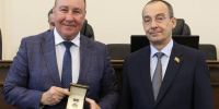Председатель Армавирской городской Думы награждён медалью Законодательного Собрания Краснодарского края «За вклад в развитие законодательства Краснодарского края» - Городская Дума
